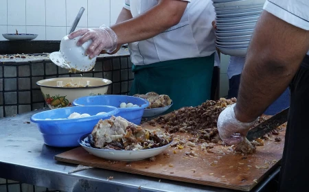From Plov to Bakhsh: Essential Bukharian Dishes Still Anchoring Queens Tables